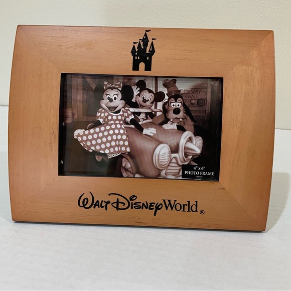 Disney | Accents | Walt Disney World Parks Wood Curved Castle 4x 6 ...
